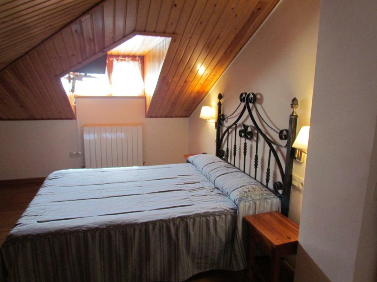 Hotel Las Nieves Linas de Broto Luaran gambar